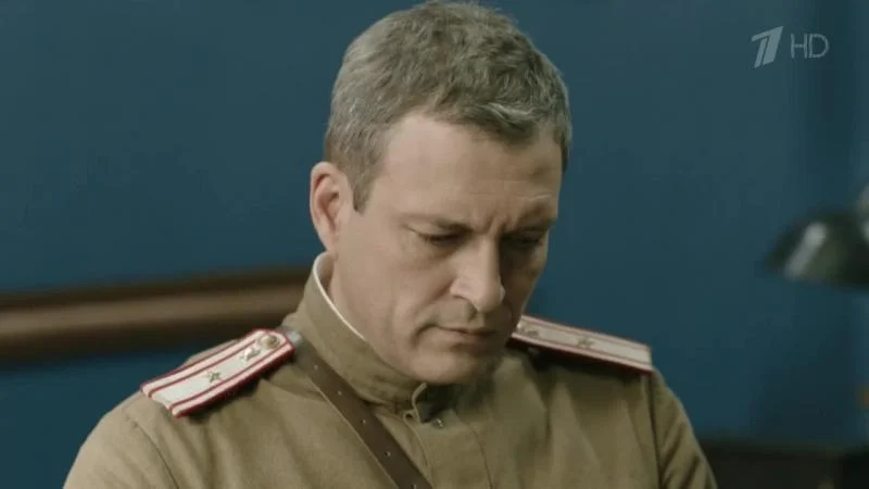 Кадры из сериала По законам военного времени (2016)