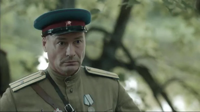 Кадры из сериала По законам военного времени (2016)