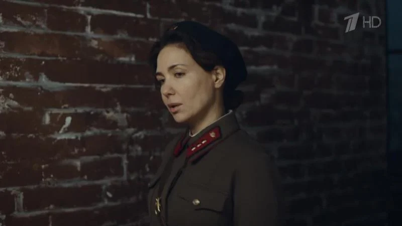 Кадры из сериала По законам военного времени (2016)